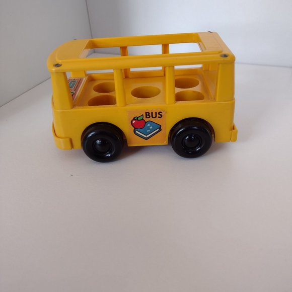 Vintage Little People Nursery School Yellow Bus 1980s Seats 5 People, 3.5" x 7" - Picture 2 of 10